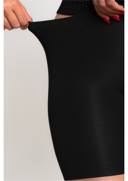 Lazer Kesim Şort Korse - Siyah modelleri