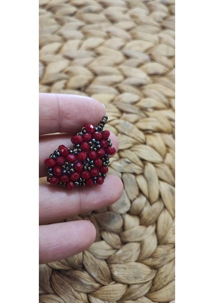 Kırmızı Kalp Formunda 3x2 cm Kristal Taş Işlemesi Cevşen / Dualı Kolye Maşallah fiyatları