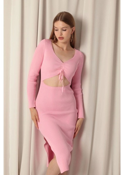 Triko Kumaş Dekolteli Pembe Elbise