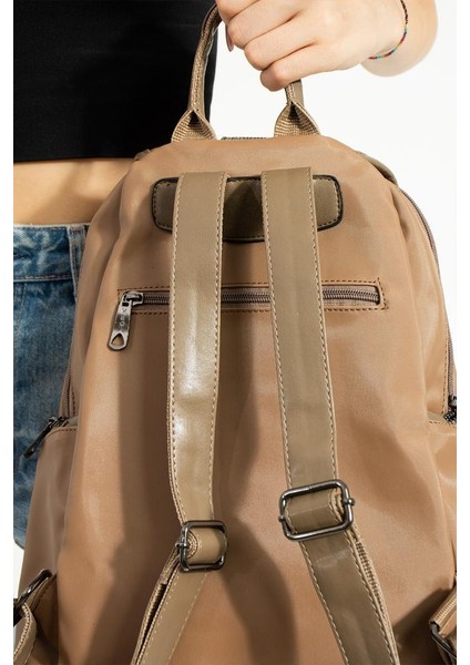 Saten Kumaş Kadın Sırt Çantası 33*23 cm Yağmur Itici Kumaş Mega Bag Kapaklı Taşlı Model modelleri