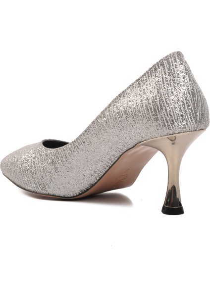 Gümüş Kadın Topuklu Ayakkabı fırsatları