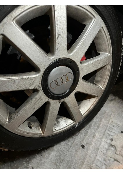 Audi A3 Uyumlu Jant Göbeği Kapağı