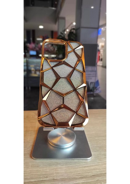 Apple iPhone 14 Pro Max Uyumlu Taşlı Baklava Desenli Karbon Kapak Hologramlı Darbe Korumalı Kılıf indirimleri