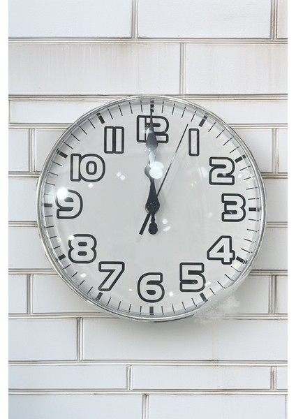 Duvar Saati Yeni Nesil Font Kenarları Gümüş Renkte Duvar Saati 20 cm