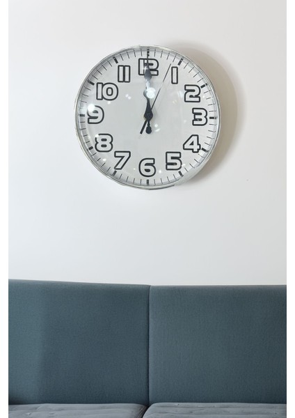 Duvar Saati Yeni Nesil Font Kenarları Gümüş Renkte Duvar Saati 20 cm fırsatları