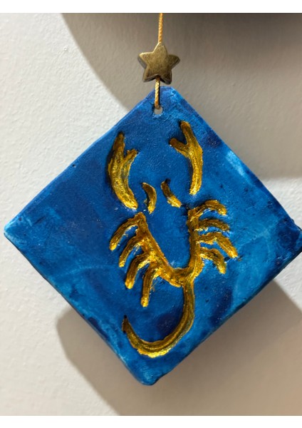 Akrep Burcu Yıldız Haritalı, Pirinç Yıldız Süslü Akrep Armalı Duvar Süsü - Kutusunda fiyatları