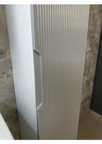 Banyo Dolabı Aynalı Cnc Işlemeli Membran Kapaklı 65 cm