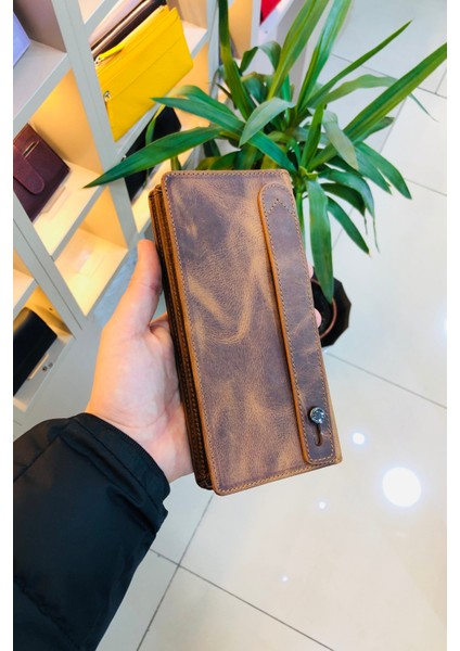 Santos Antik Taba Mıknatıslı Telefon Bölmeli Kişiye Özel Isim Baskılı El Geçmeli Dikey Cüzdan(Fermuar Bölmeli) indirimleri