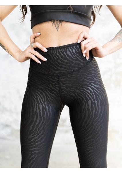 Siyah Kendinden Zebra Desen Deri Görünümlü Kumaş Spor Tayt fırsatları
