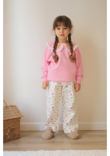 Dantel Yaka Detaylı Gömlek - Pantolon 2'li Kız Çocuk Takım modelleri