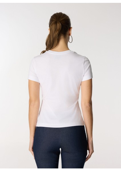 Yuvarlak Yaka Baskılı Beyaz Kadın T-Shirt A0703-1001
