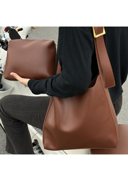 Bayan Yeni Moda Kova Çantası Büyük Kapasiteli Tek Omuz Çantası (Yurt Dışından)