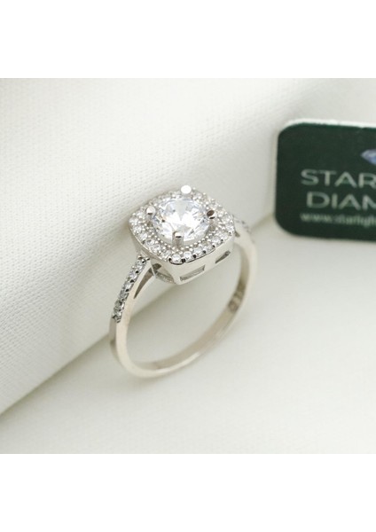 Oval Montür 3.00 Ct Starlıght Dıamond Gümüş Takım fiyatları