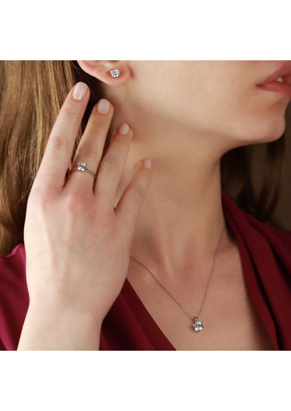 6 Tırnaklı Round Kesim Tek Taş Starlight Diamond Takım fiyatları