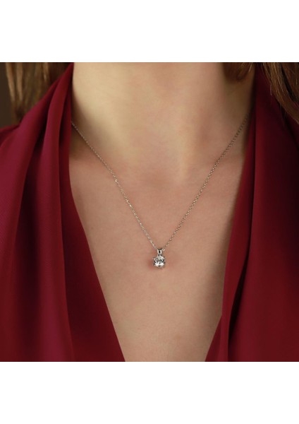 6 Tırnaklı Round Kesim Tek Taş Starlight Diamond Takım modelleri
