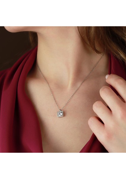 Round Kesim Kare Tek Taş Model Starlight Diamond Set fiyatları