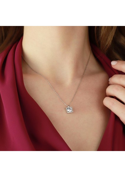 Round Kesim Kare Tek Taş Model Starlight Diamond Set modelleri
