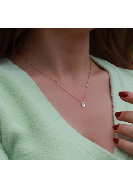 Fatma Ana El Figürlü Zirkon Taşlı Mine Işli Rose Gold Kaplama Gümüş Kolye fiyatları