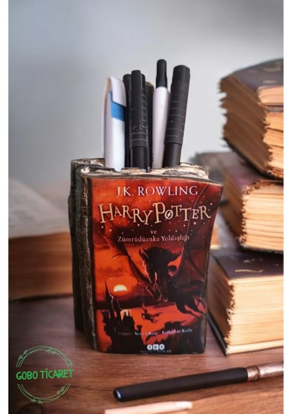 Harry Potter ve Zümrüdüanka Yoldaşlığı Kitabı Şeklindeki Kalemlik 10 x 8 cm