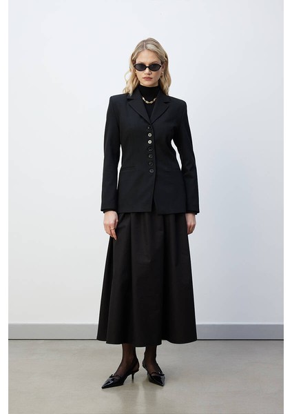 Siyah Çok Düğmeli Blazer