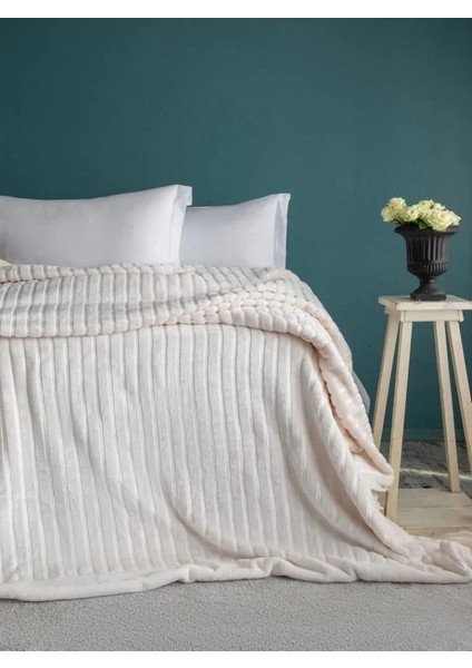 Gentle Ekru Çift Kişilik Battaniye 200X220CM