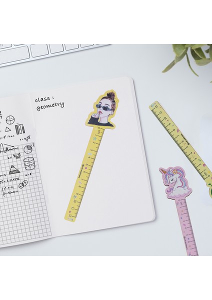 Girl Power Desenli Özel Tasarım Ahşap Cetvel Kitap Ayracı