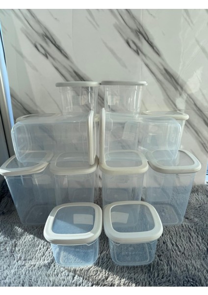 18 Adet 36 Parça 1,75 Lt, 1,20 Lt Ve 0,55 Lt Kare Erzak Saklama Kabı