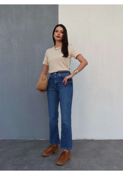 Likralı Flare Jean modelleri