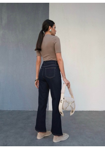 Likralı Flare Jean modelleri