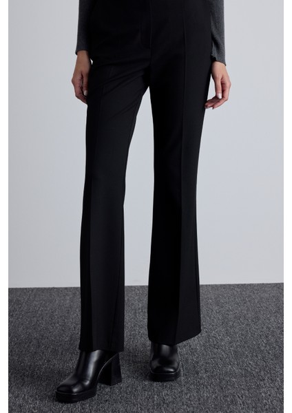 Flare Paça Klasik Pantolon Siyah