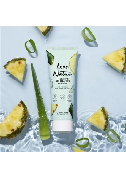 Love Nature Organik Aloe Vera ve Ananaslı Nemlendirici Temizleme Jeli fırsatları