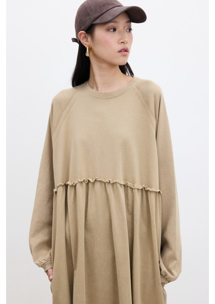 Oversıze Büzgülü Elbise Camel