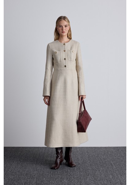 Dokulu Düğmeli Elbise Bej