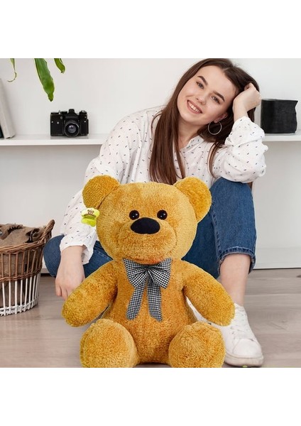 Harika Peluş Oturan Peluş Ayıcık Papyonlu – Yumuşak ve Sevimli Hediyelik Ayı