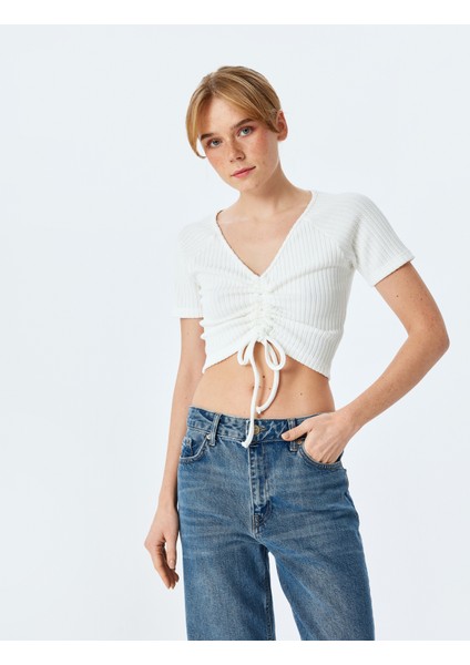 Büzgülü Slim Fit V Yaka Kısa Kollu Crop Tişört