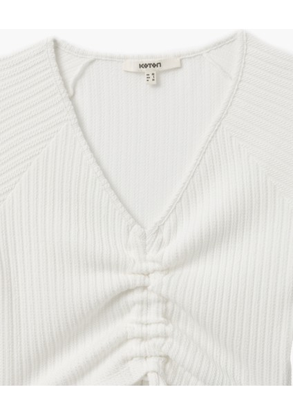 Büzgülü Slim Fit V Yaka Kısa Kollu Crop Tişört indirimleri