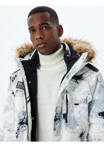 Fermuarlı Etiket Detaylı Cepli Su Itici Suni Kürklü Kapşonlu Kayak Montu fiyatları