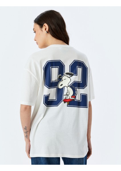 Snoopy Lisanslı Arkası Baskılı Kısa Kollu Oversize Tişört