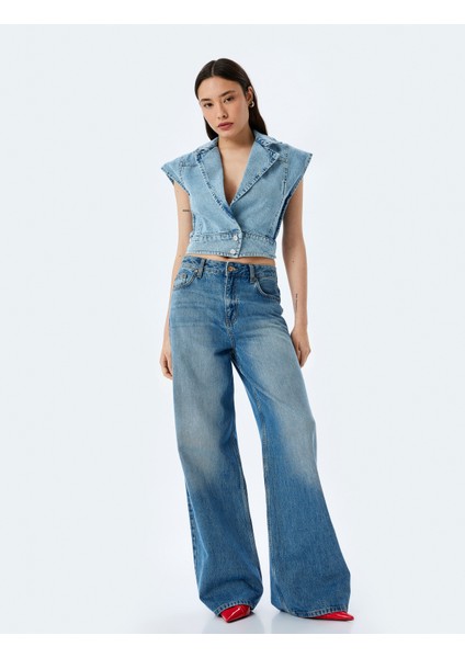 Kolsuz Kruvaze Yaka Crop Denim Düğmeli Yelek