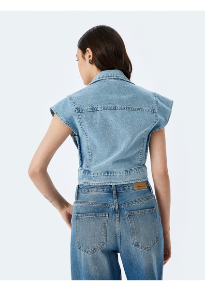 Kolsuz Kruvaze Yaka Crop Denim Düğmeli Yelek fırsatları