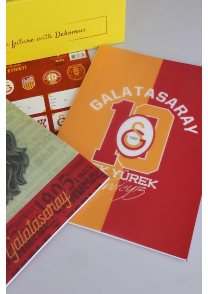 DEKOMUS ÖZEL KUTULU LİSANSLI GALATASARAY FULL + FULL PREMIUM OKUL VE KIRTASİYE SETİ modelleri