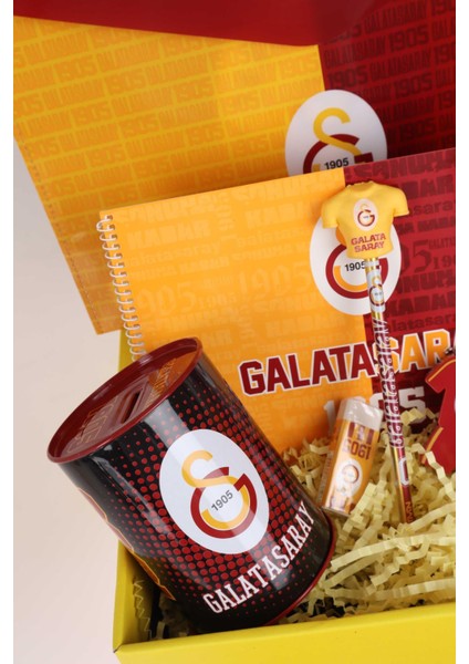 DEKOMUS İLE ÖZEL KUTULU YENİ SEZON LİSANSLI GALATASARAY FULL KIRTASİYE SETİ