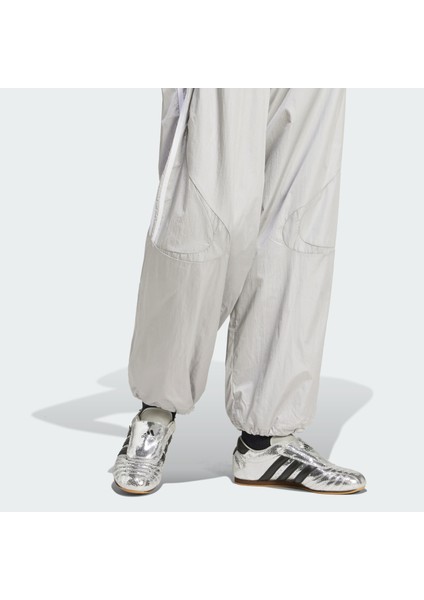 Originals JD0258 Adicolor Teamgeist Oversized Track Pants fırsatları