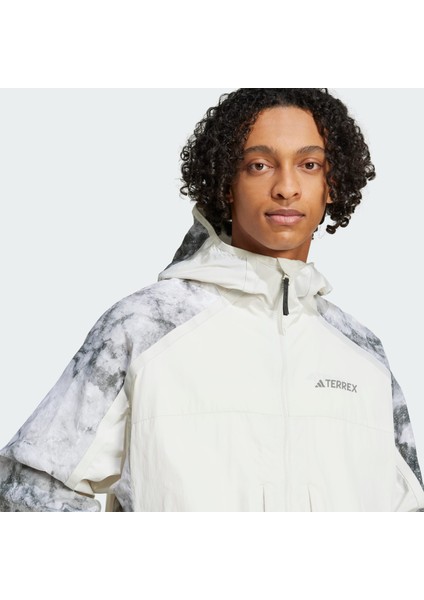 TERREX JD5838 adidas National Geographic WIND.RDY Jacket