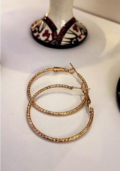 İnce Halka Model Küpe 4 cm