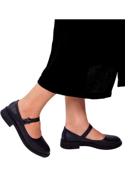 Fendii 02984 Kısa Topuklu Babet Kadın Ayakkabı