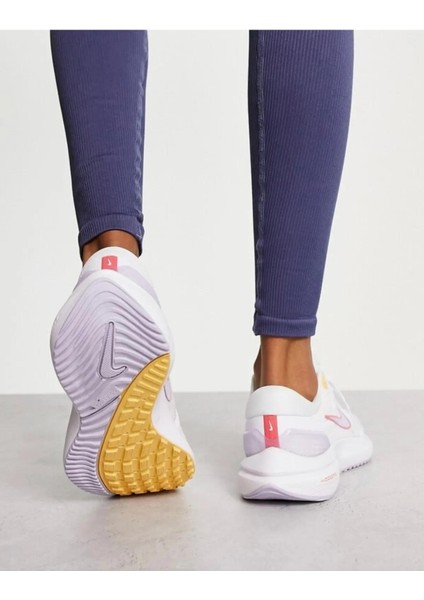Air Zoom Vomero 16 Running Kadın Koşu Antrenman Ayakkabısı