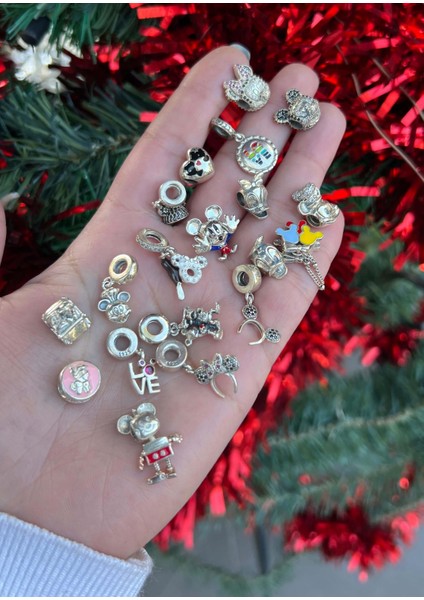 Sallantılı Mickey Charm fiyatları