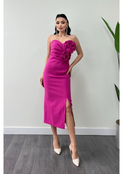 Atlas Kumaş Gül Detaylı Straplez Kalem Elbise - Fuşya