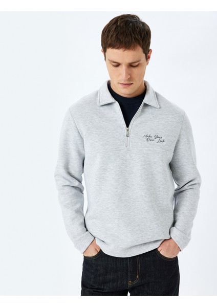 Slogan Işlemeli Pamuk Karışımlı Dikiş Detaylı Yarım Fermuarlı Sweatshirt fiyatları